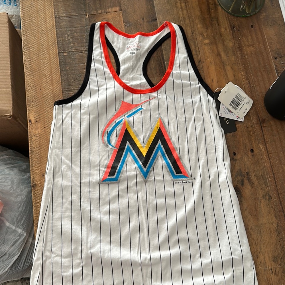 Miami Marlins Tank Top size Small